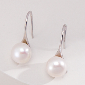 Silberne Muse Ohrringe